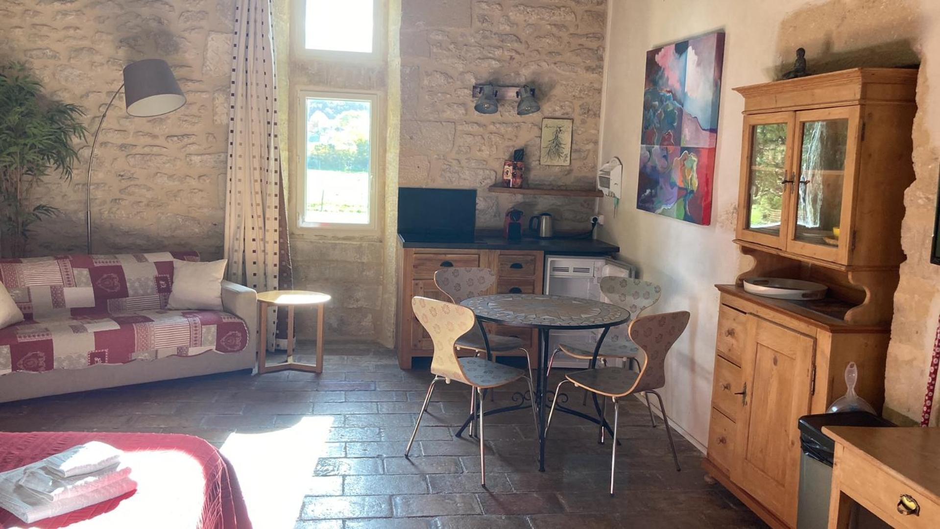 Mas De La Rivoire B&B Villevieille Kültér fotó