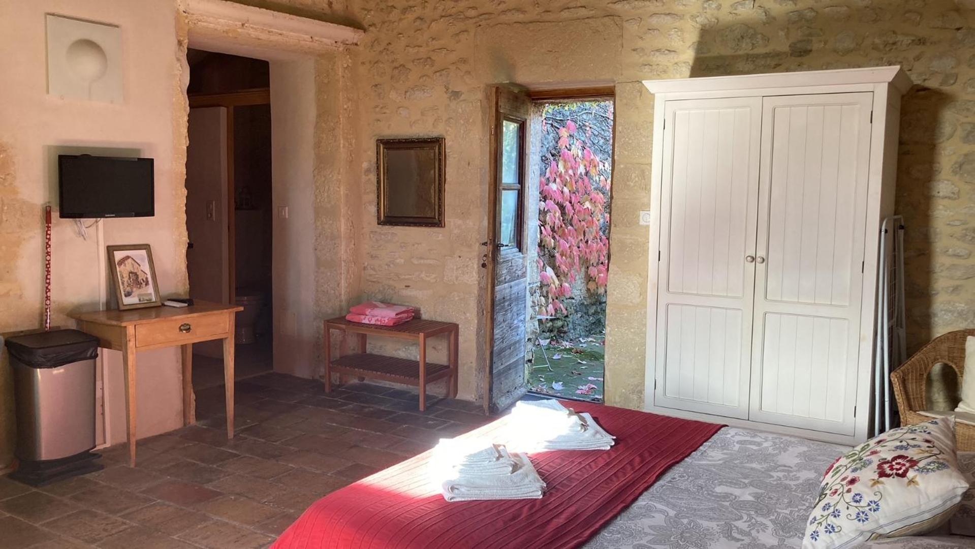 Mas De La Rivoire B&B Villevieille Kültér fotó