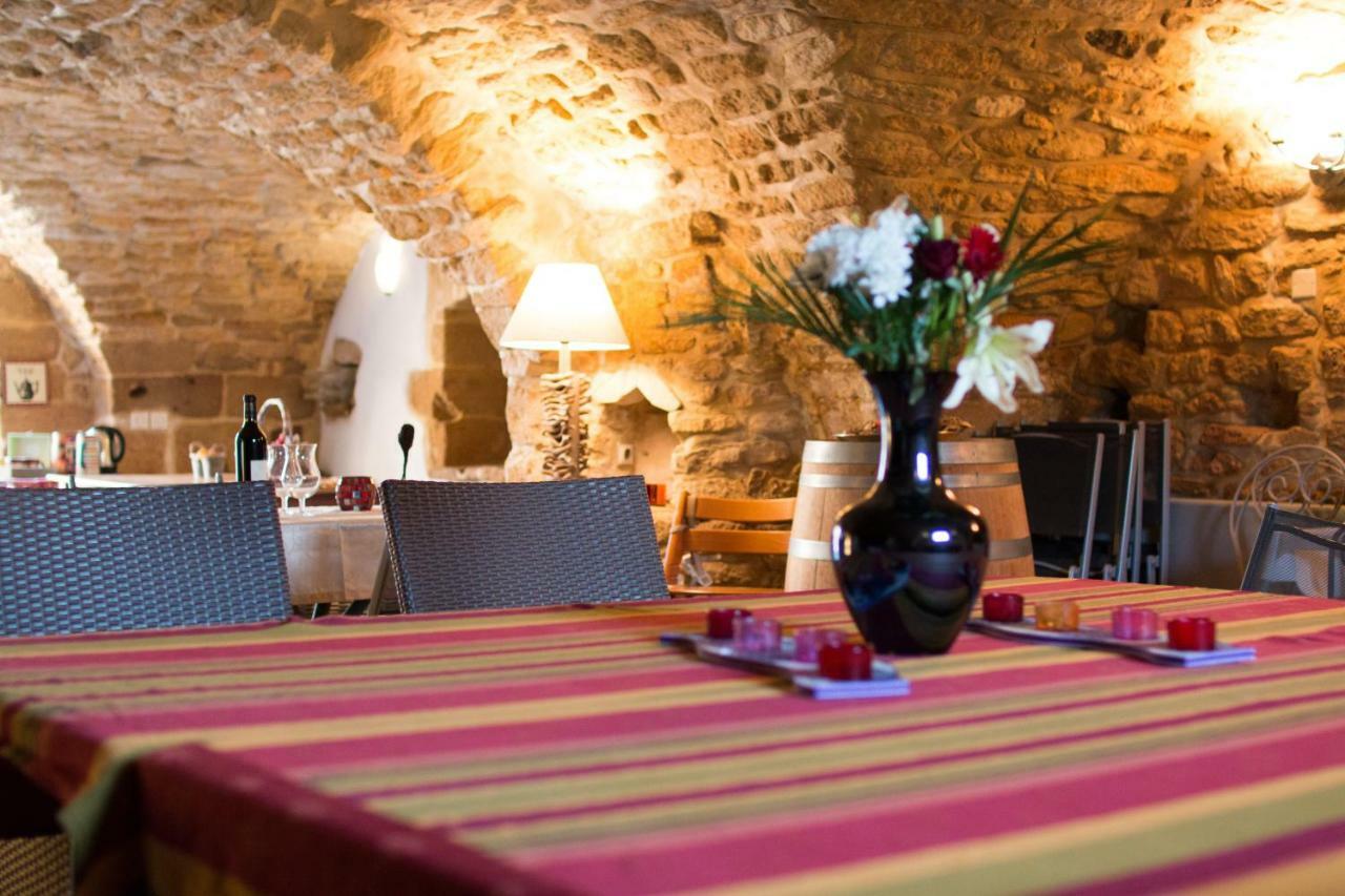 Mas De La Rivoire B&B Villevieille Kültér fotó